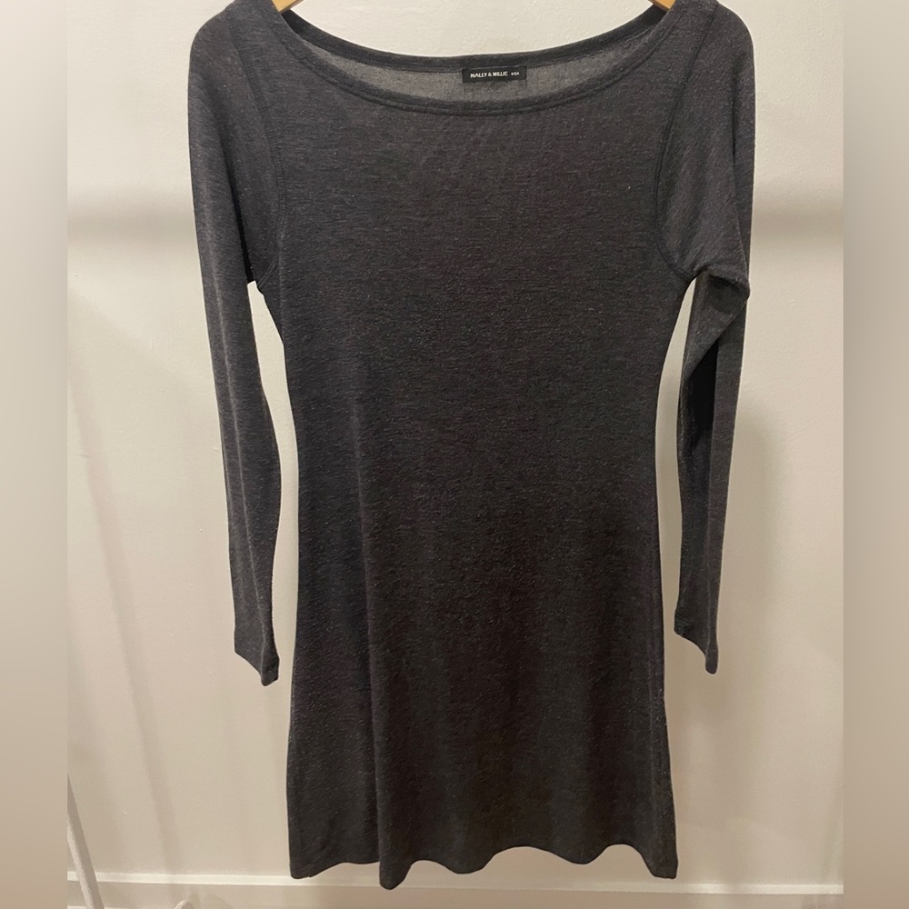 Long Sleeve Shift Dress Grey Womens Small Minimalist‎ Nally & Millie USA